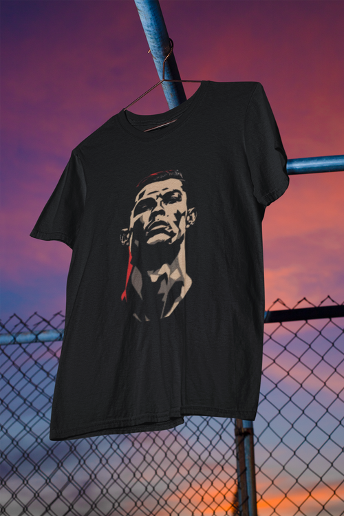 "CR7" T-Shirt – Inspirational Black Tee for Modern Lifestyle